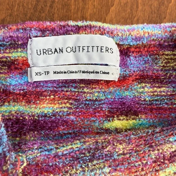 Urban Outfitters crop tank. - Picture 3 of 3